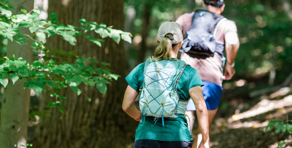 Ultimate Direction Mountain Vest 6.0 and Women’s Mountain Vesta 6.0